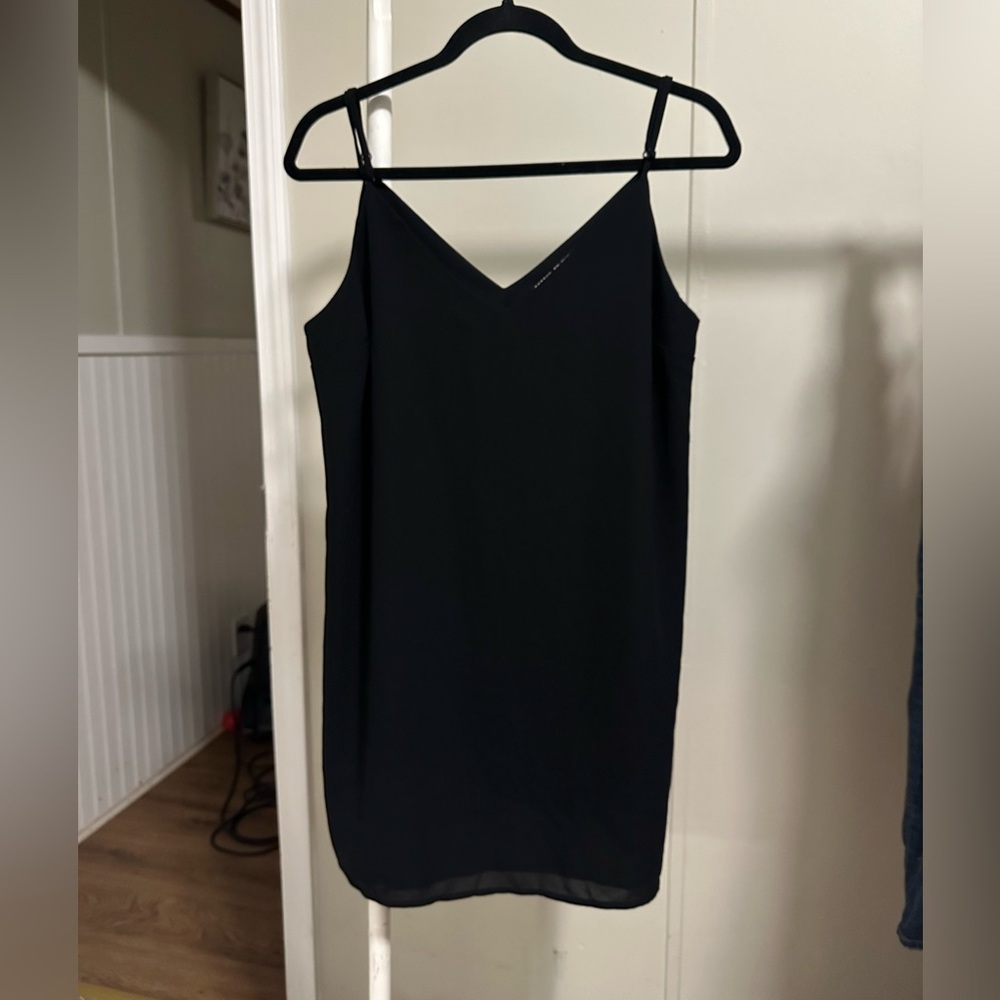 Black Mini Shift Dress Chiffon Sleeveless V Neck size medium